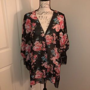 Floral fringe kimono